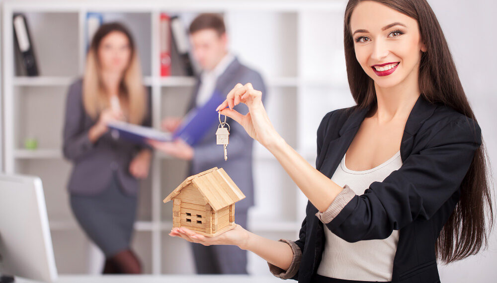 How A Solo Real Estate Agent Can Grow Their Business
